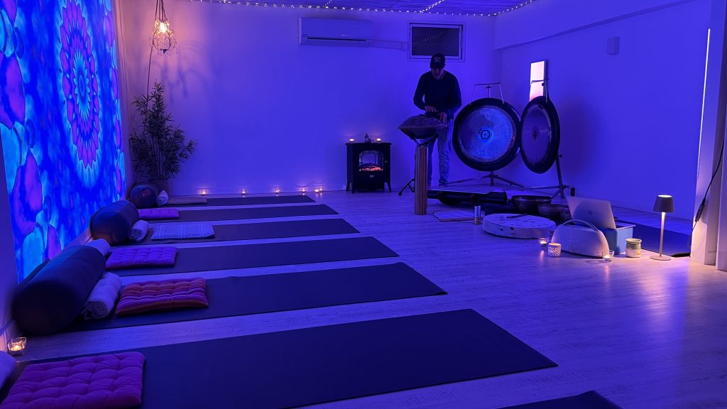 SOMA breath and soundbath